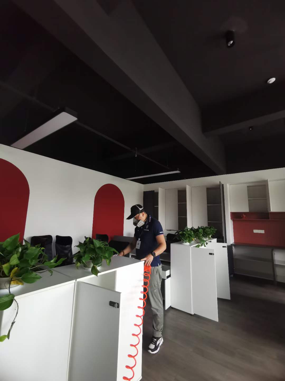 修文醛博士龙闯电梯总部除甲醛